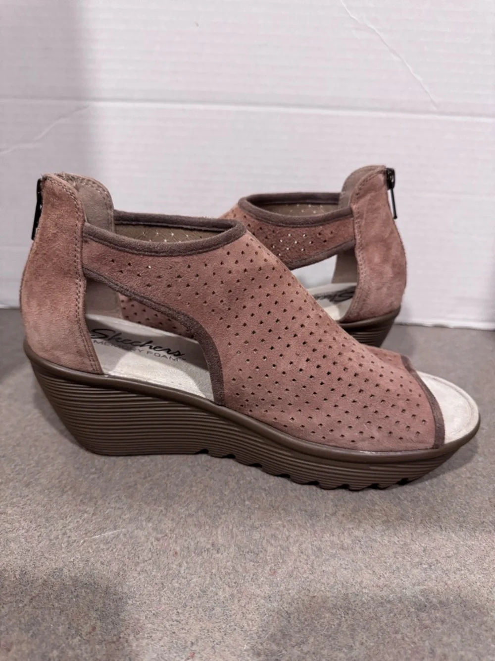 Skechers Parallel-Beehive Perforated Suede Platform Wedge Sandal